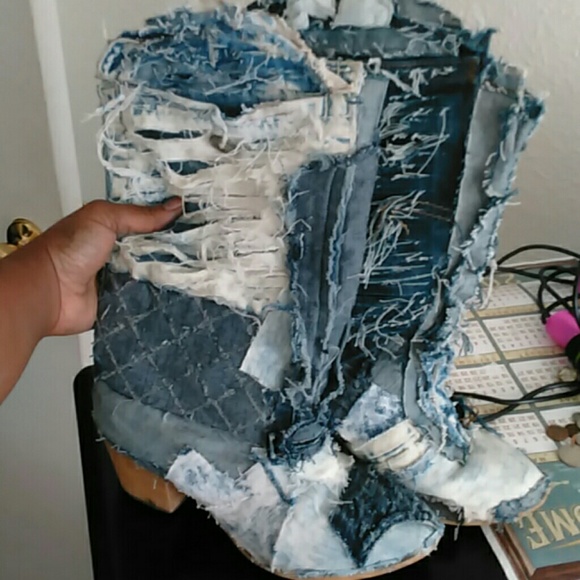 Size 10 heels and boots - Picture 5 of 8