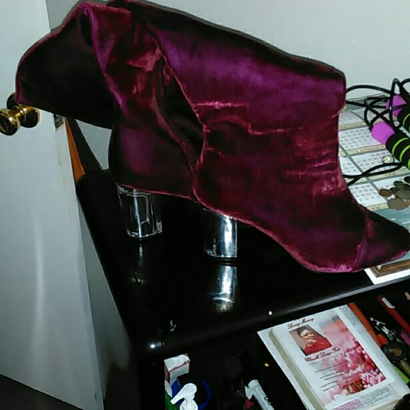 Size 10 heels and boots - Picture 7 of 8