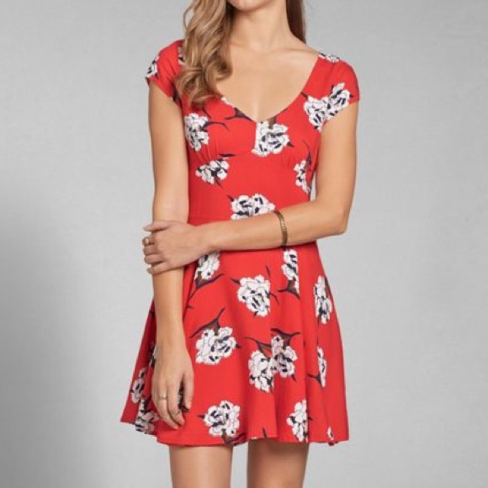 Abercrombie & Fitch Cutout Floral Dress