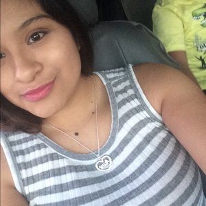 Meet your Posher, Heidi