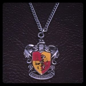 Harry Potter - Gryffindor necklace!