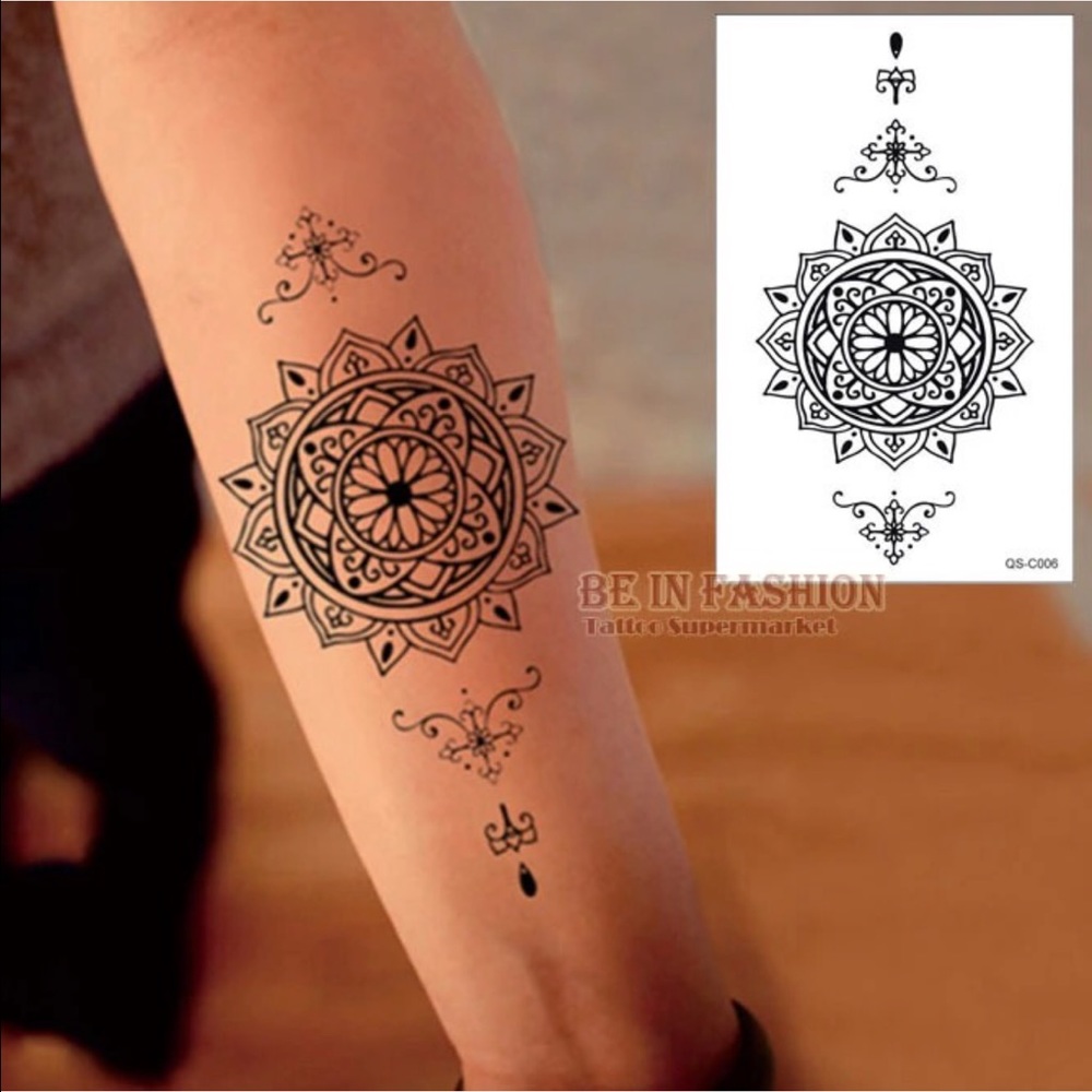 Beautiful mandala Waterproof Temporary Tattoo