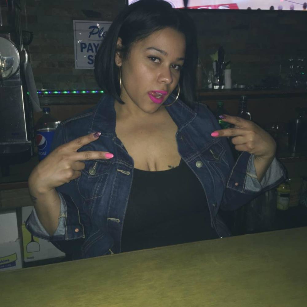 Meet your Posher, Olivia