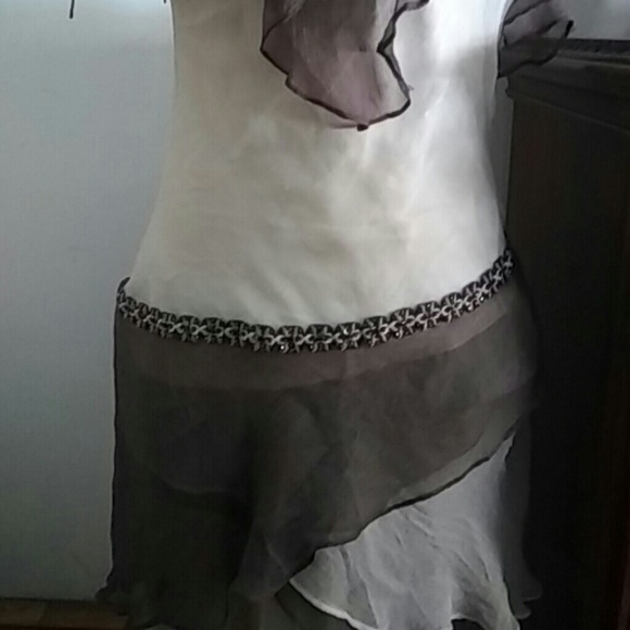 Special occasion dress - Picture 4 of 4