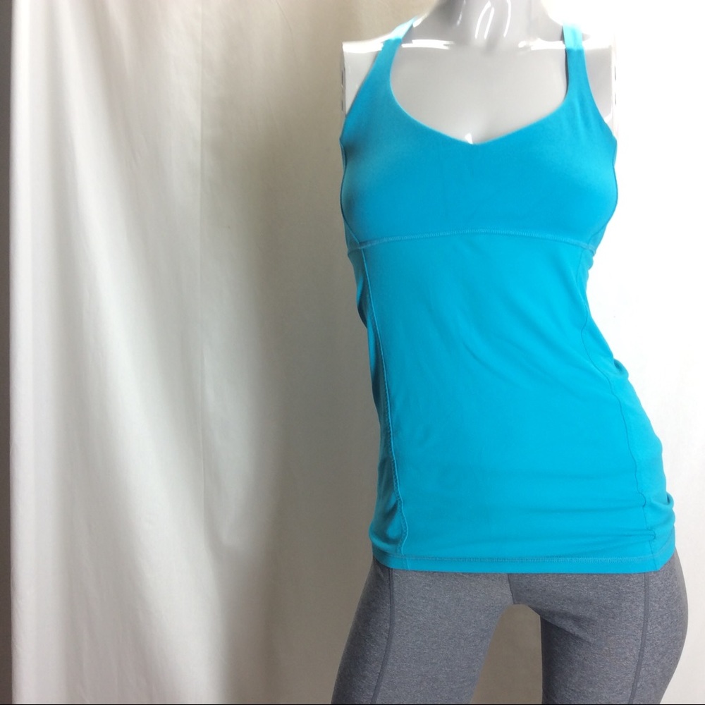 Lululemon tank