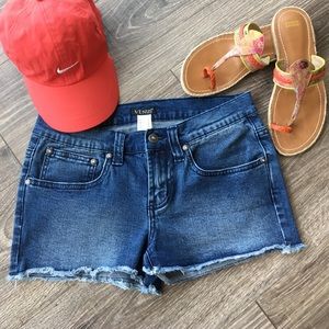 Brand new VENUS CUTOFFS