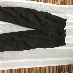 Lululemon cropped pant