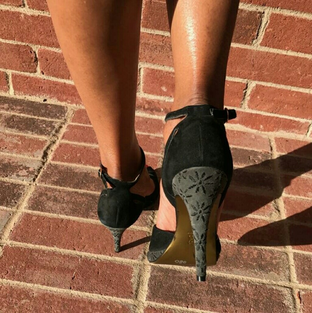 🌸SALE🌸Via Spiga black/grey floral peep toe - Picture 2 of 6