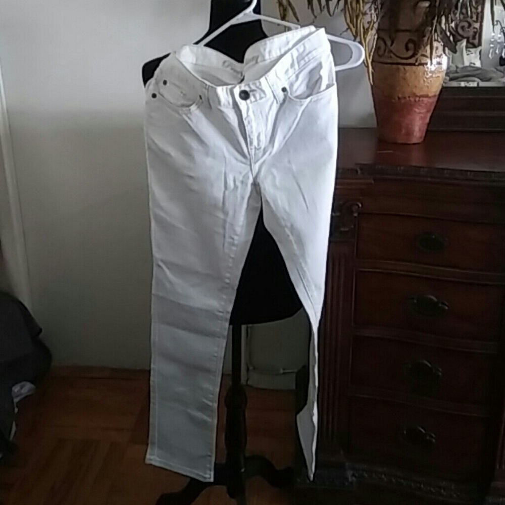 Off white Gap jeans
