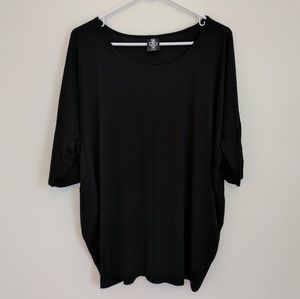Agnes and Dora black dolman top