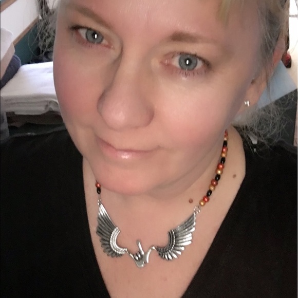 Jewelry - Picture 1 of 1