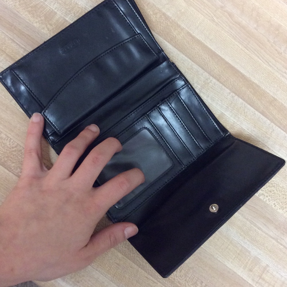 Wallet - Picture 3 of 3