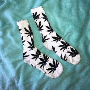 HUF socks