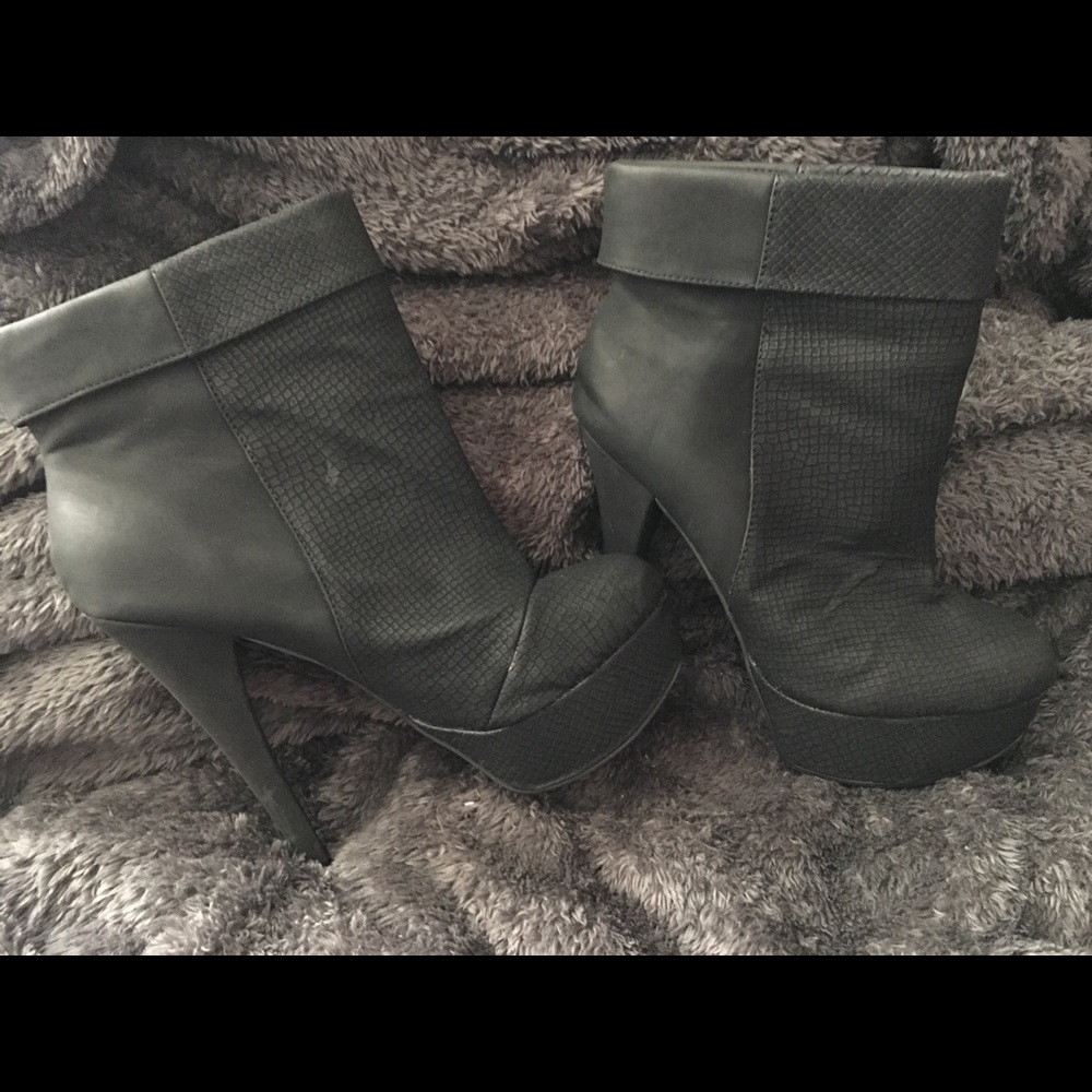 Booties - Picture 3 of 3