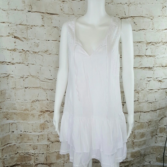 Anthropologie Dresses & Skirts - Anthropologie Eloise gorgeous White eyelet dress