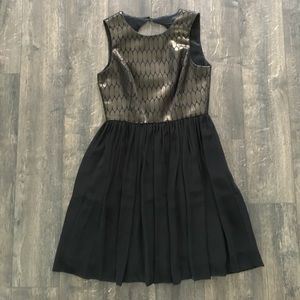 Lovely little black dress with keyhole back!