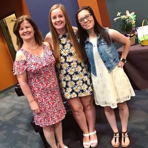 Meet your Posher, Anna