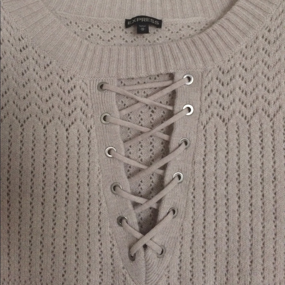 Express sweater - Picture 3 of 3