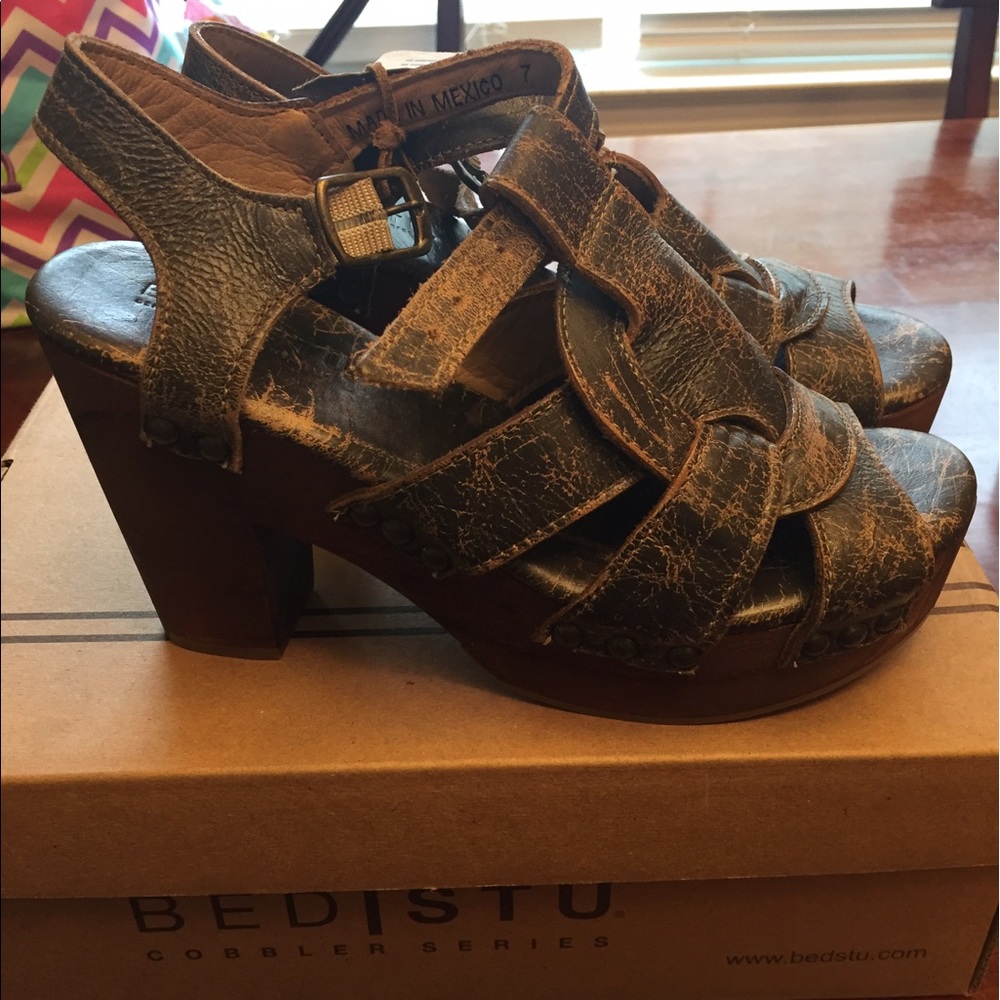 Brand new! bed stu leather Caitlin heels
