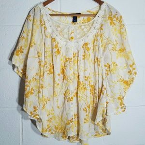 Boho floral wingspan shirt