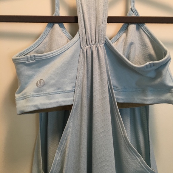 Sold! Lululemon Pwdr blue tank - Picture 3 of 7