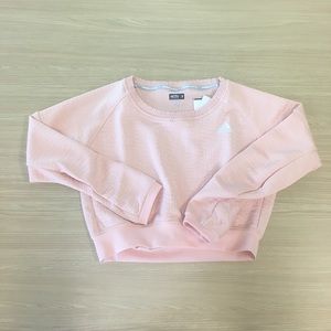 Crop adidas sweatshirt