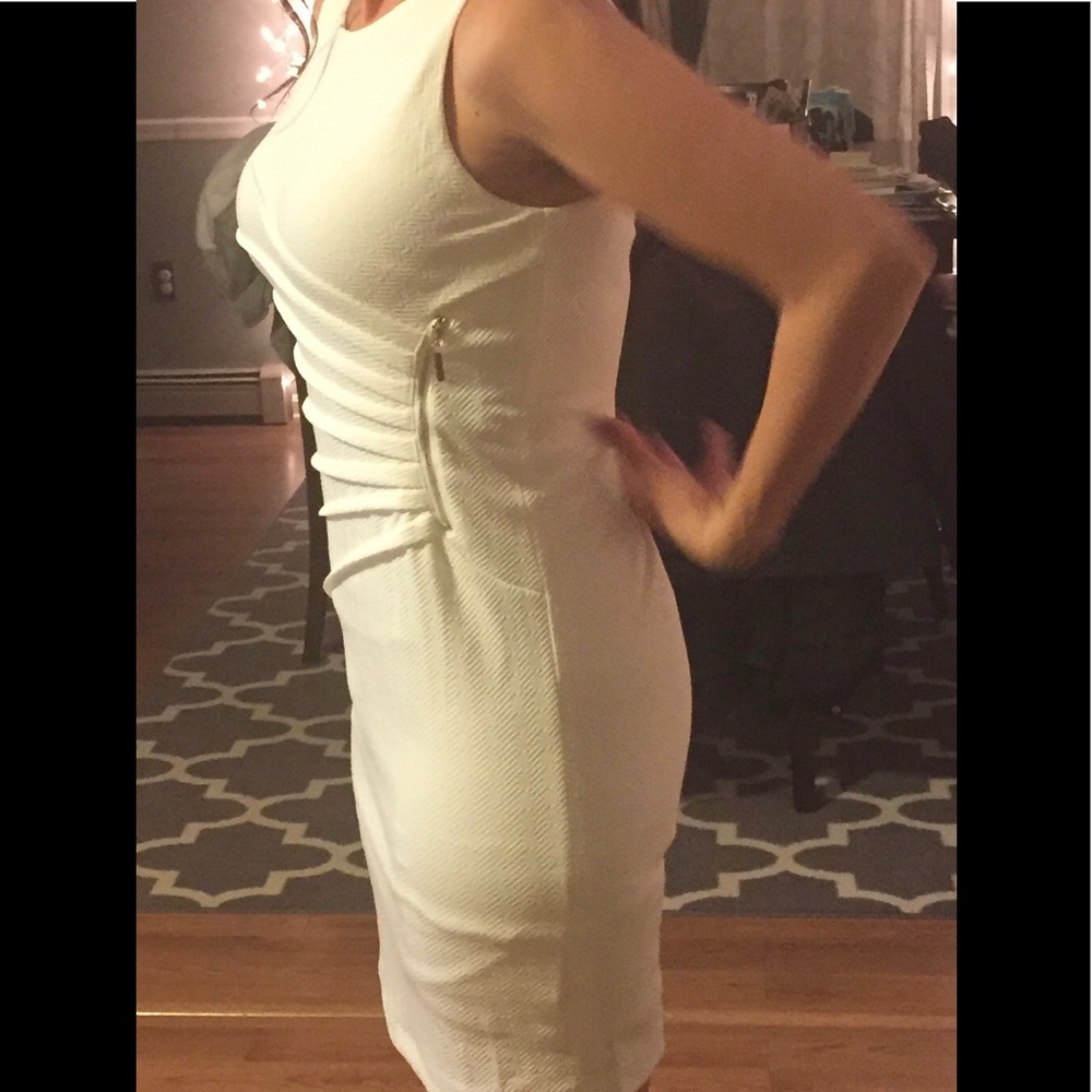 Carmen Marc Valvo, White Dress - Picture 7 of 7