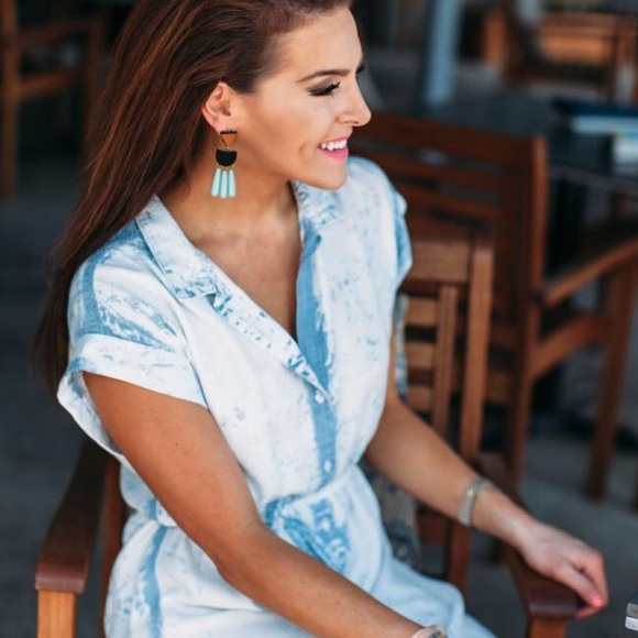 Anthropologie Dresses - Bella Dahl soft chambray belted denim shirt dress Anthropologie Dresses - Bella Dahl soft chambray belted denim shirt dress