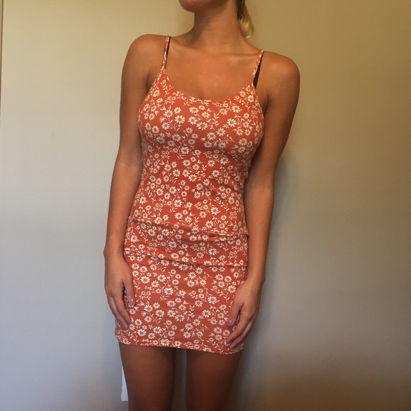 Floral dress - Picture 3 of 4