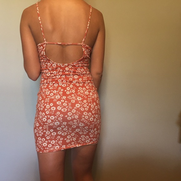 Floral dress - Picture 4 of 4