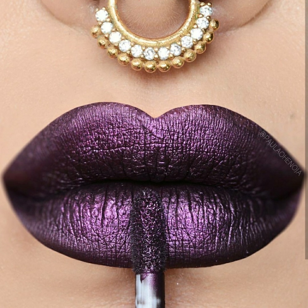 Violet haze long lasting metallic matte lipgloss