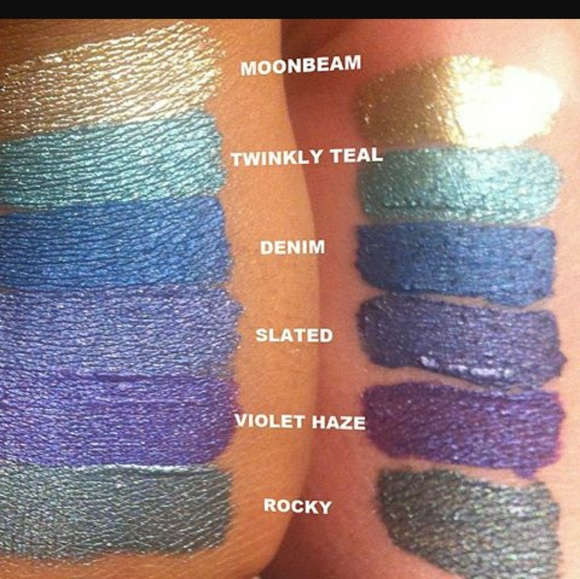 Violet haze long lasting metallic matte lipgloss - Picture 3 of 4