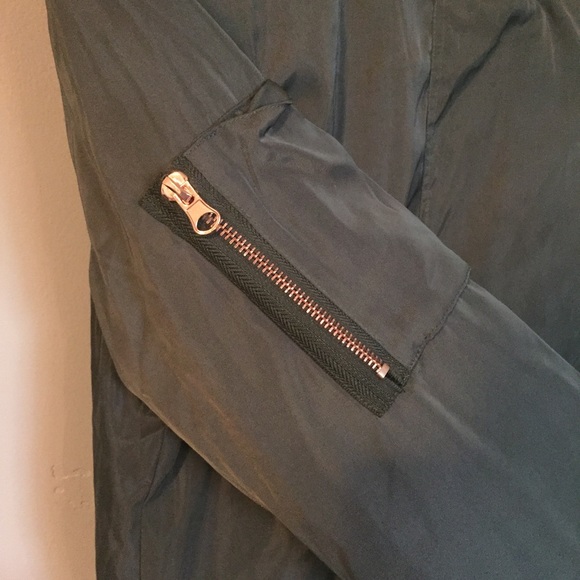 Green bomber jacket - Picture 2 of 2