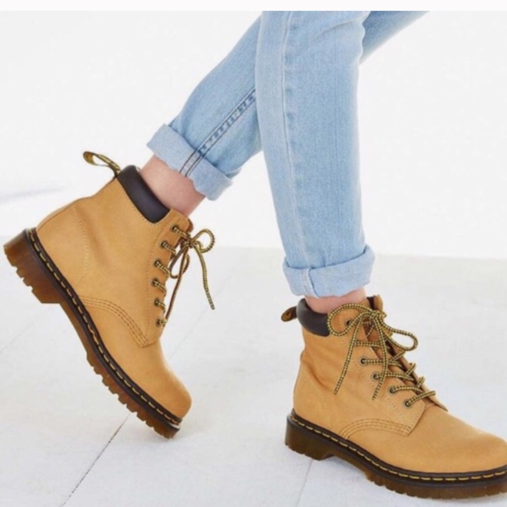 Dr. Martens Eye Hiker Tan Timberland like boots