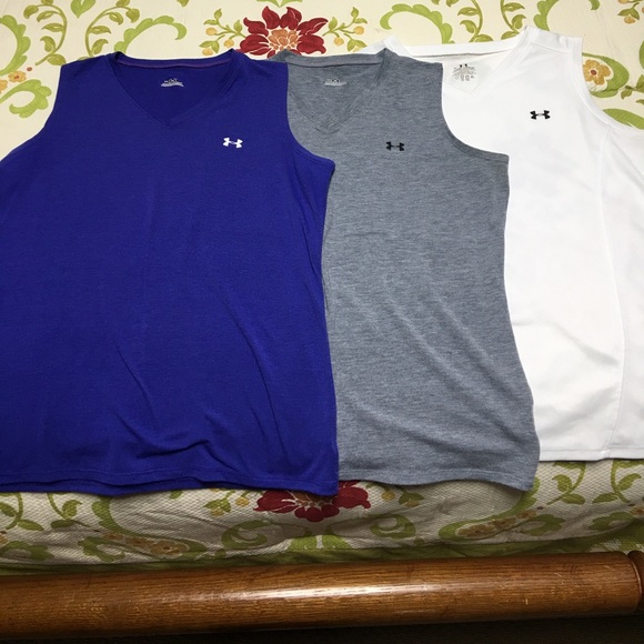 Tops - 3 Under armour tanks