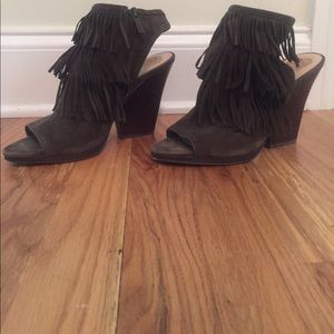 Vince Camuto army teen tassel wedge heels