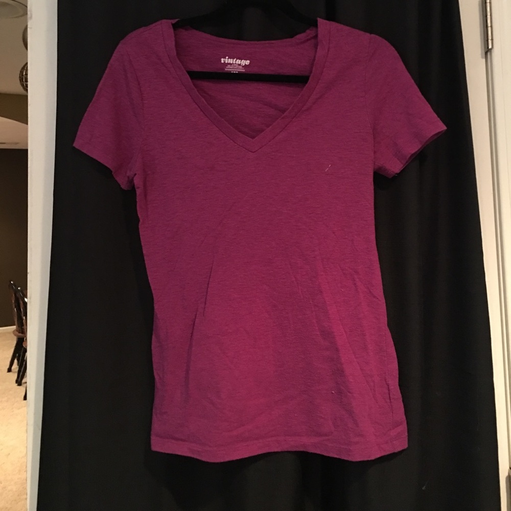 V-neck Tee