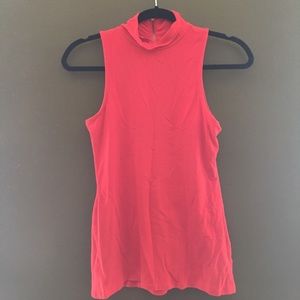 Sleeveless red top