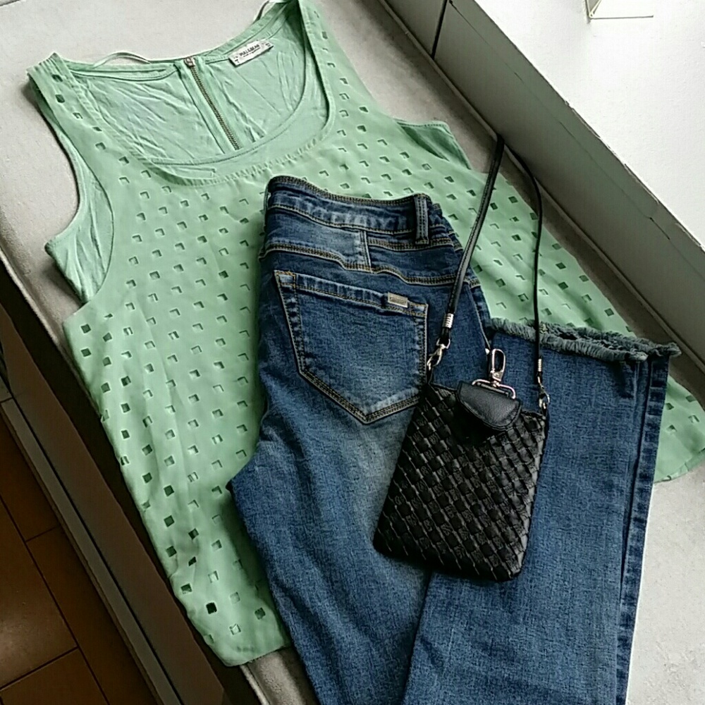 PULL&BEAR  sleeveless top