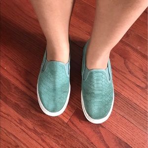 Gap brand used size 8 1/2