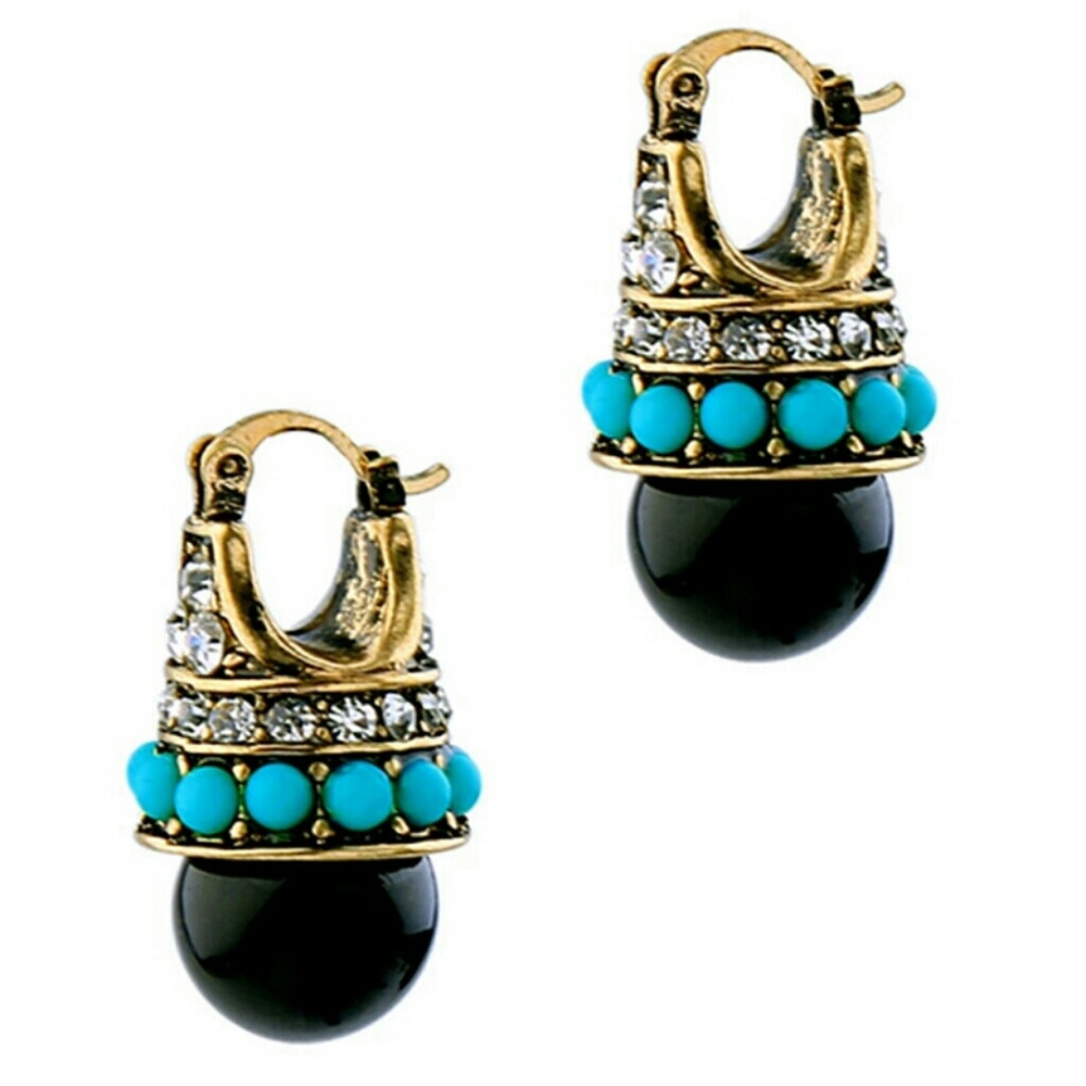 Vintage looking gold drop pearl black earrings