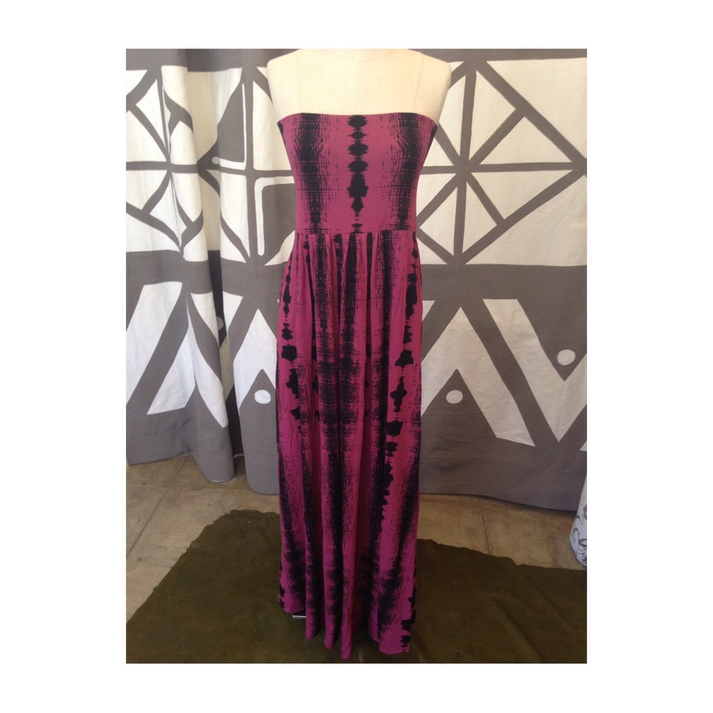Strapless maxi dress