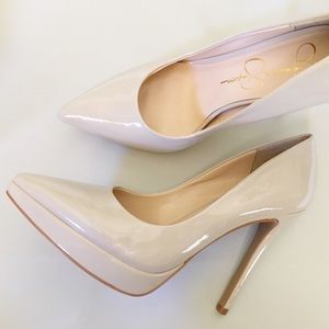 Jessica Simpson nude heels