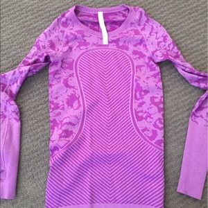 Lululemon long sleeve purple swiftly sz 6