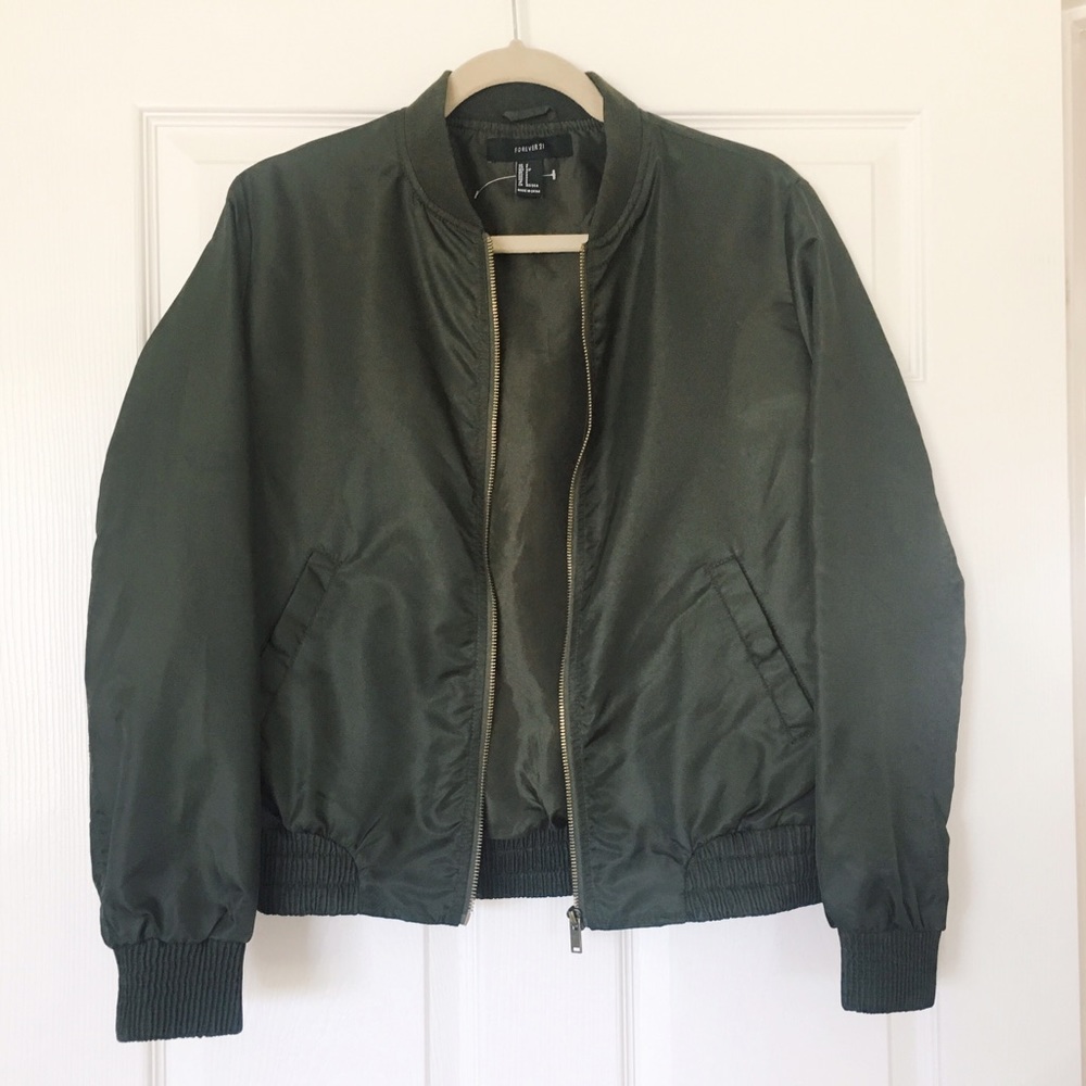 Army Green Bomber Jacket XXI