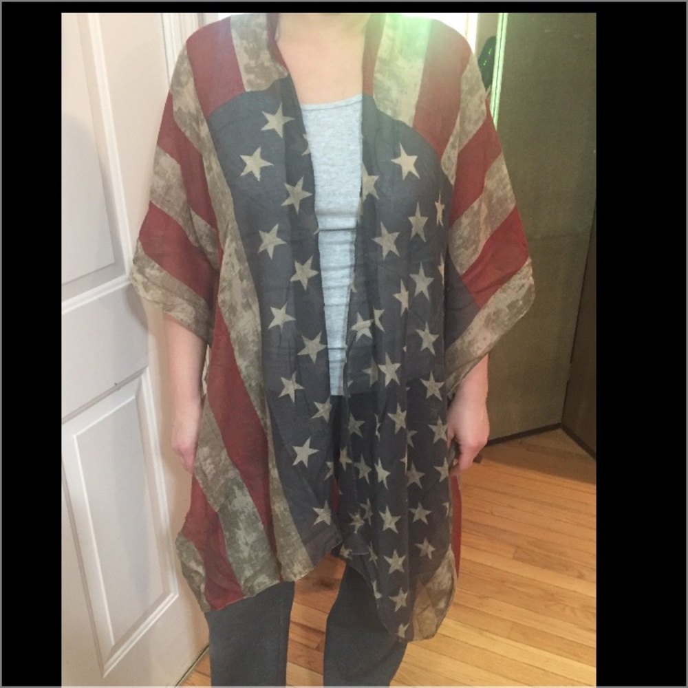 US Flag Shawl VestπΊπΈ - Picture 3 of 4