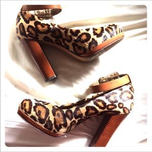 Sam Edelman leopard pumps