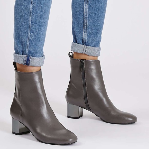 Topshop faux leather black gold heeled ankle boot - Picture 8 of 8