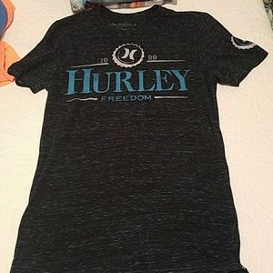 Hurley t-shirt