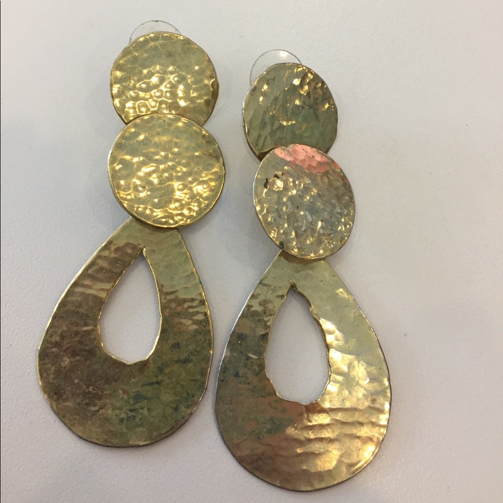 Gold earrings